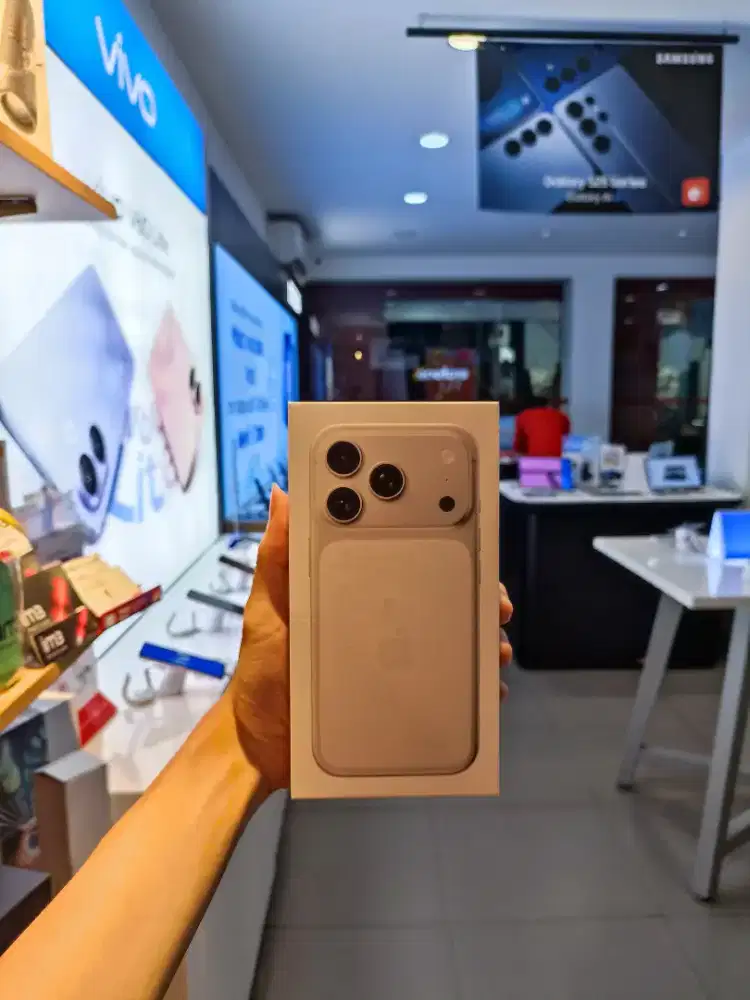 iPhone 17 Pro Max 1TB Silver iBox PA/A Kredit 0%