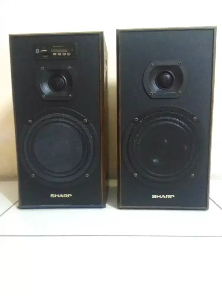 Speaker aktif SHARP