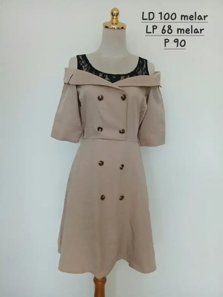 Baju terusan Trench coat style Pumpkin size M fit L, preloved