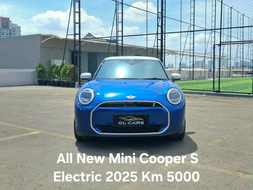 All New Mini Electric Cash 2025 Mini Cooper S 3Door Blazing Blue LowKm