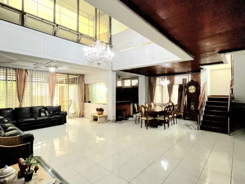 NL367- Murah !! Dijual !! Rumah Mewah Luas 672 Siap Huni di Cempaka Putih Hadap Utara