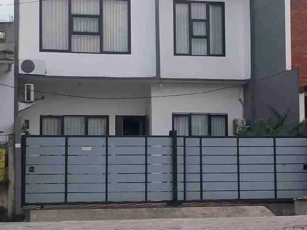 Rumah Bagus 2 Lantai Luas 150m di Bumi Puspitek Asri Tangerang