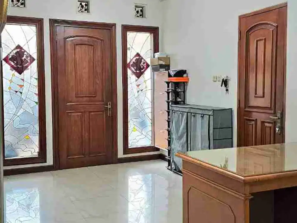 Jual Cepat Jarang Ada Rumah SIAP HUNI THI 1 Taman Holis Indah 1