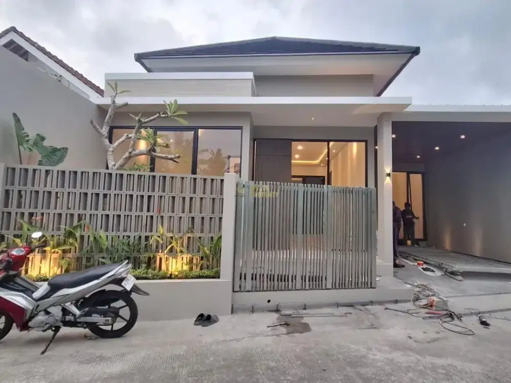 RUMAH MODERN SIAP HUNI DI KALASAN