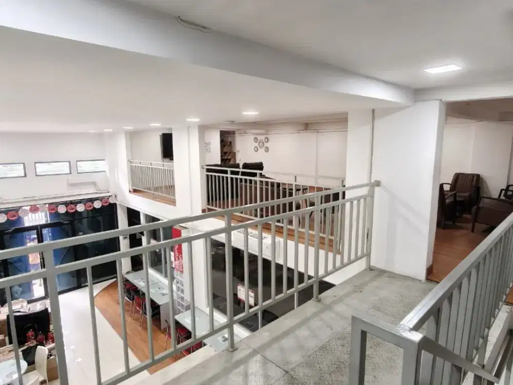 Disewakan Ruko Gandeng Ex Dealer Honda di Cakung jakarta Timur