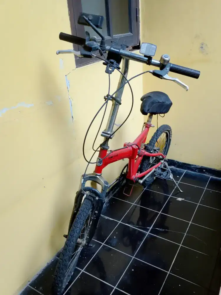 Jual ada 3 sepeda masih bisa di pakai