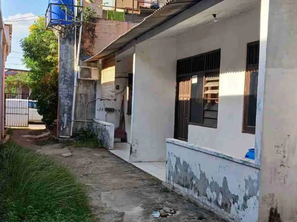 DIJUAL SEGERA..! KONTRAKAN 2 PINTU PONDOK KELAPA - JAKARTA TIMUR