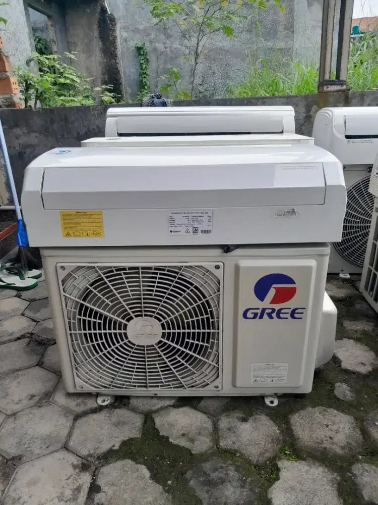 Jual ac berbagai merek ac 1/2 PK sampai 2 Pk kondisi original