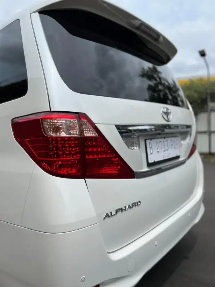 Toyota Alphard 2.4 SC PS Tahun 2010 KM 30Rb