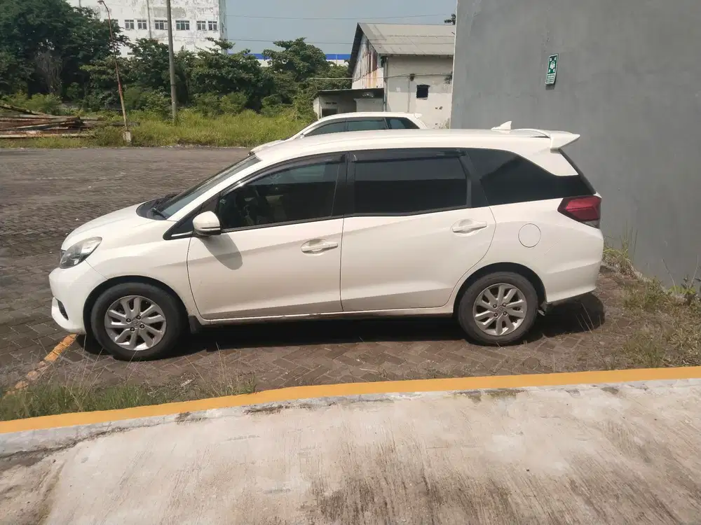 Honda Mobilio 2016 Bensin
