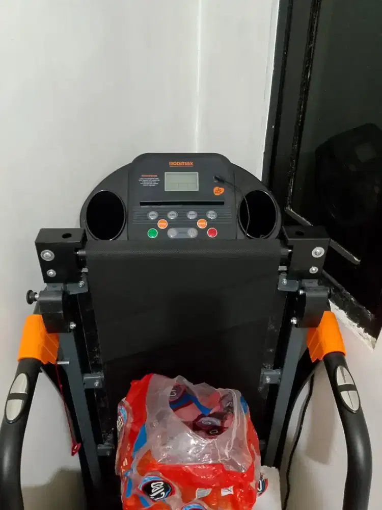 Di jual treadmill bonus spin bike