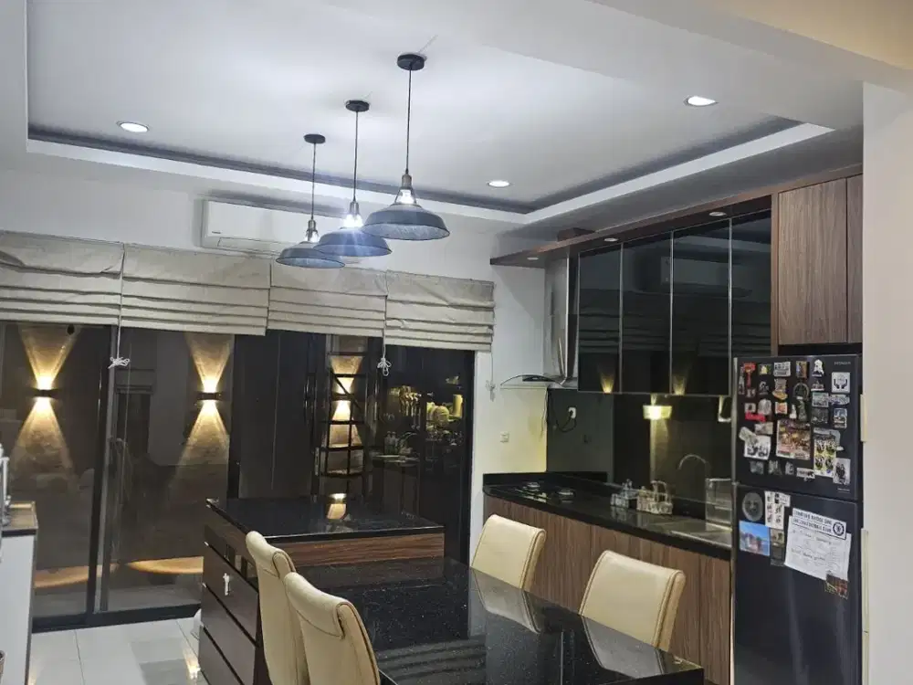 Di Jual Rumah  Green Lake City Cluster Asia Full Renovasi