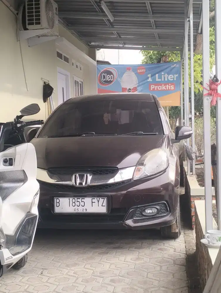 Dijual Mobilio E CVT 2014