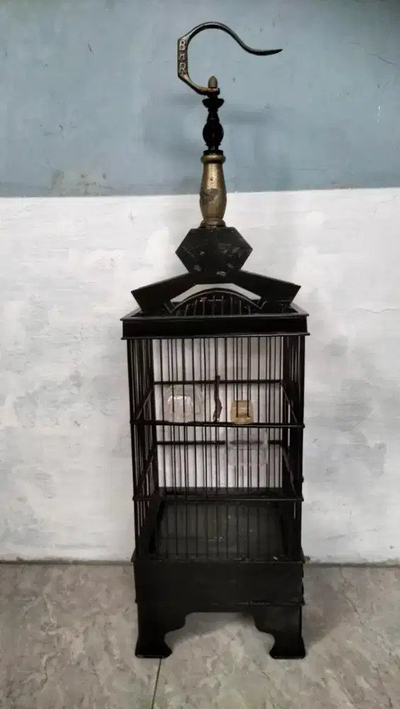 Sangkar pleci barter