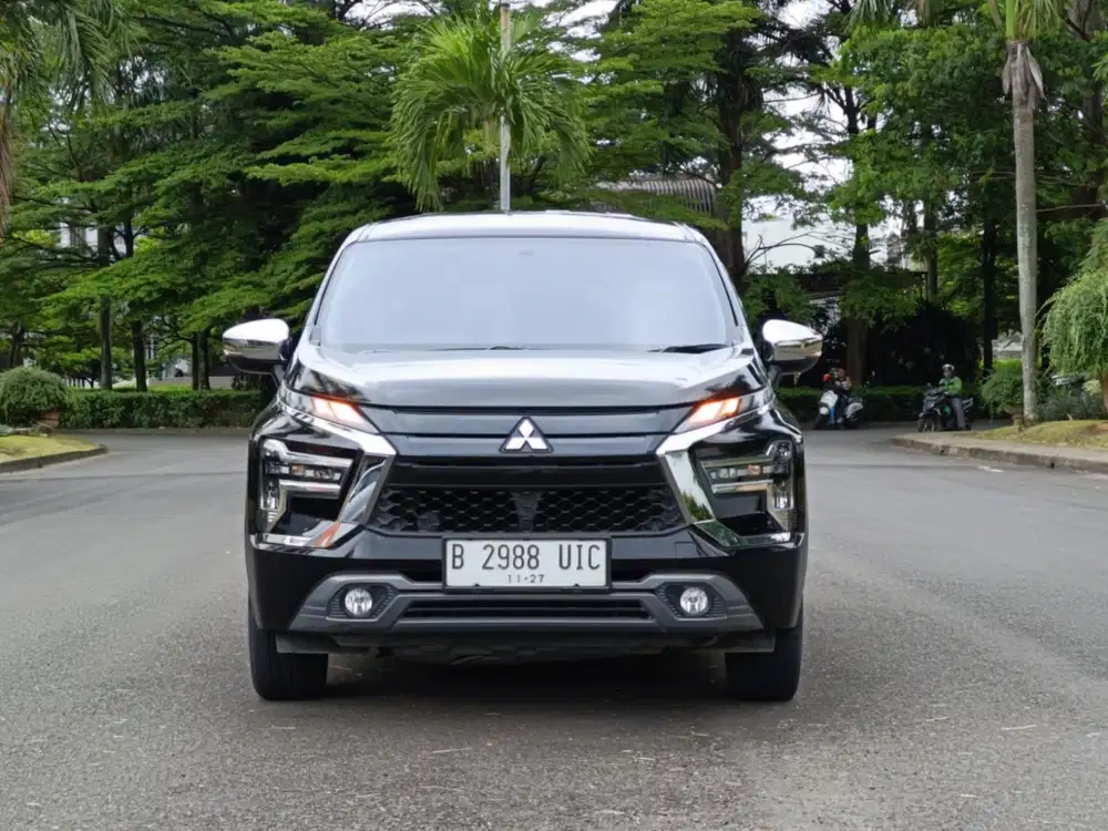 Mitsubishi Xpander Ultimate
Matic 2022 Hitam