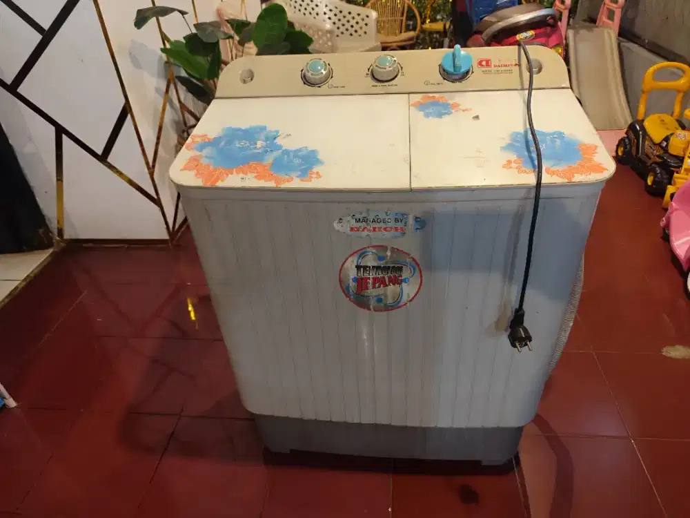 Mesin cuci daikin 2 tabung