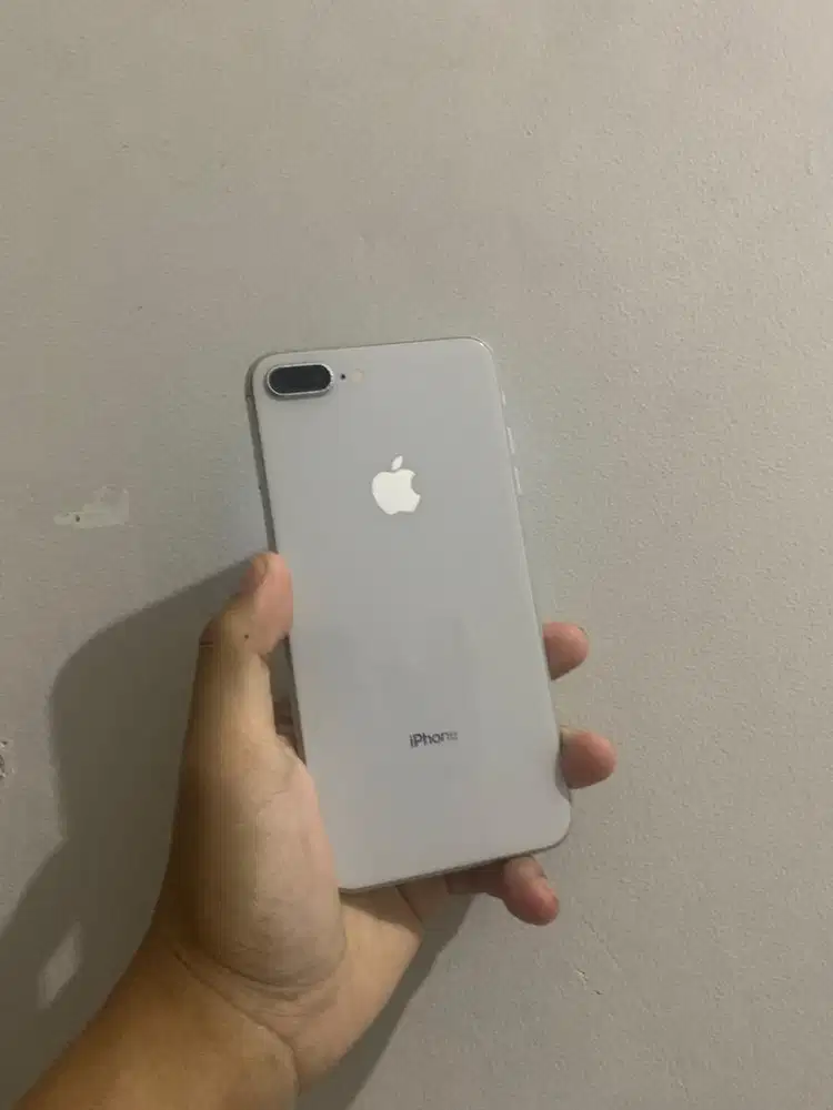 iPhone 8 Plus 64gb