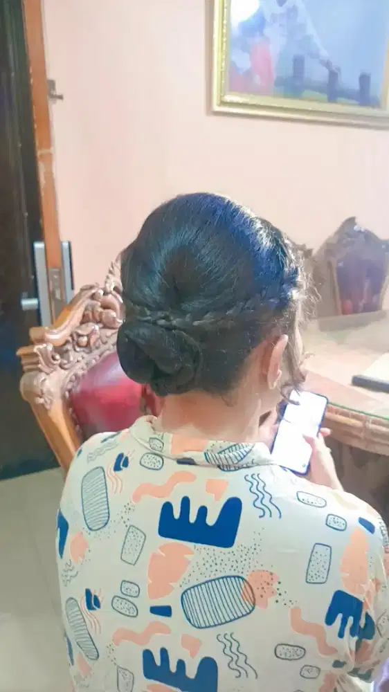 Lowongan untuk CAPSTER dan stylis