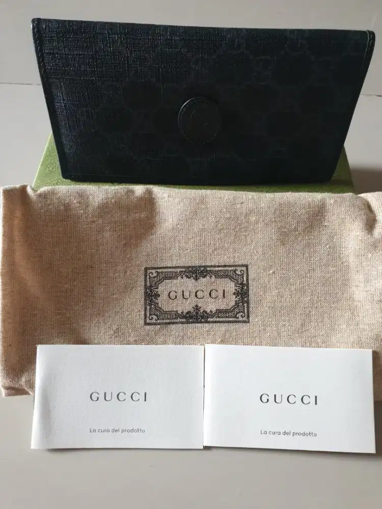 Gucci men wallet original
