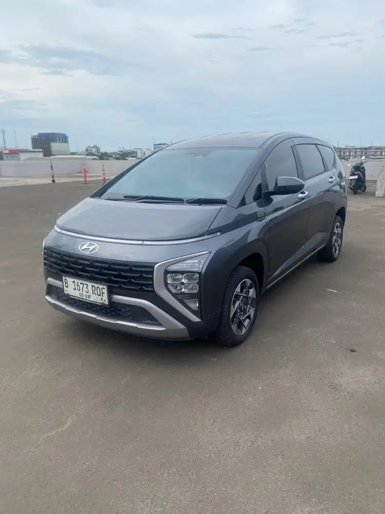 Hyundai Stargezer 2023 Bensin