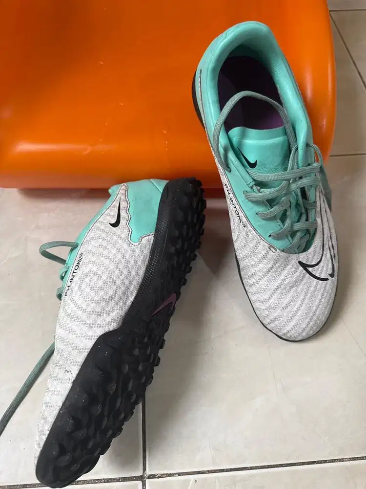 SEPATU FUTSAL NIKE PHANTOM ORIGINAL SECOND