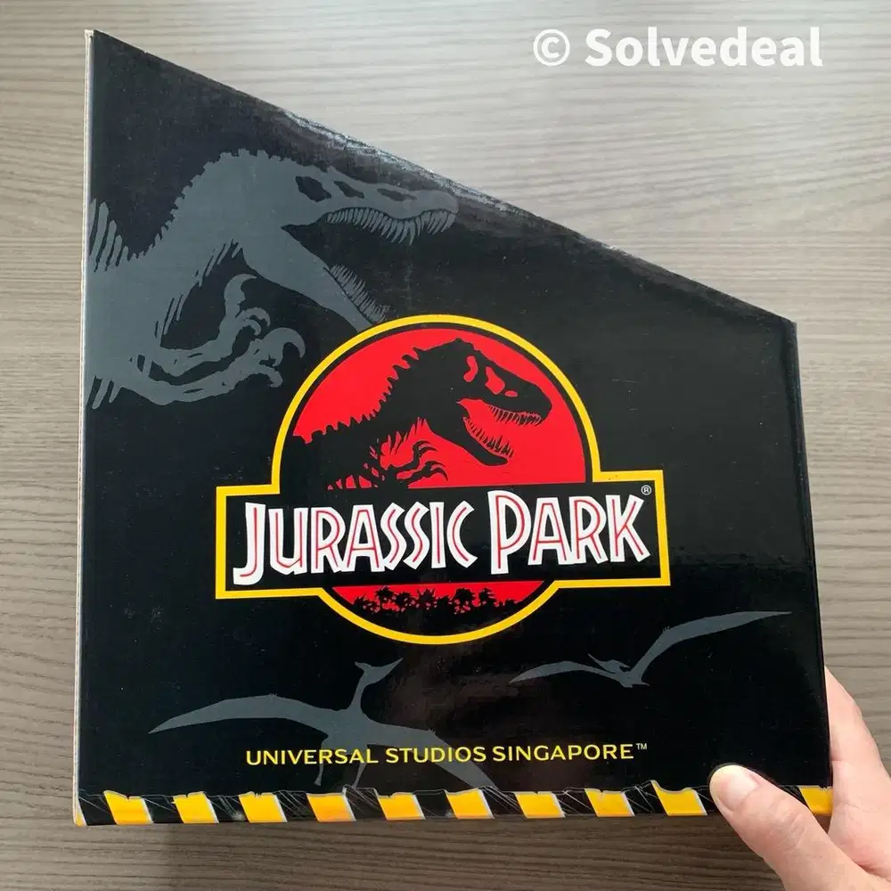 Rak Buku Jurassic Park Universal Studios Singapore | New | Collectible