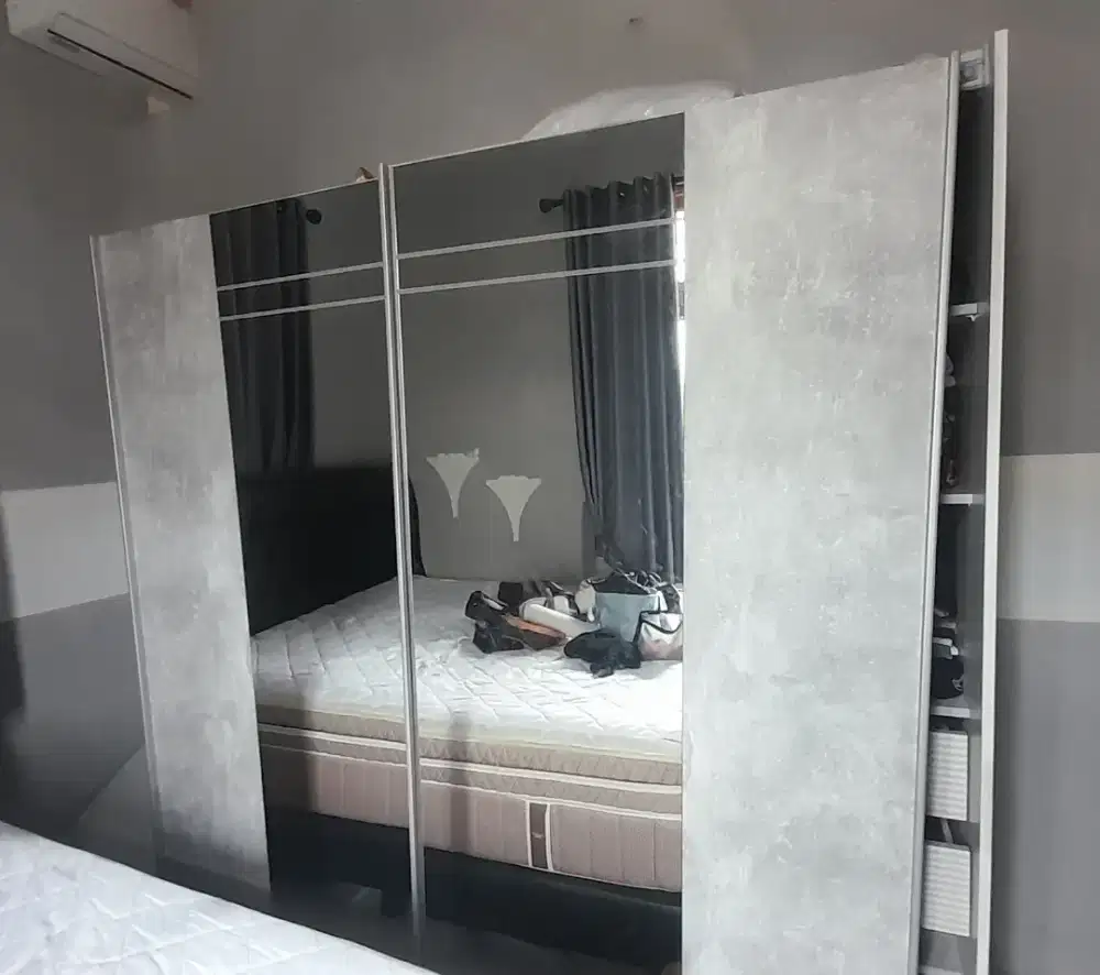 Lemari Xelio wardrobe Germany 202cm