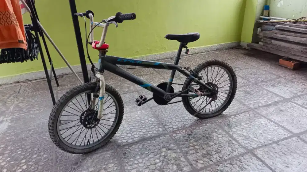 Dijual Sepeda Bekas Merek UNITED EPICA (Anak-Anak)