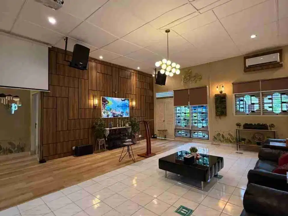 RUMAH LUAS FURNISHED JL.SEI PETANI AREA MEDAN BARU