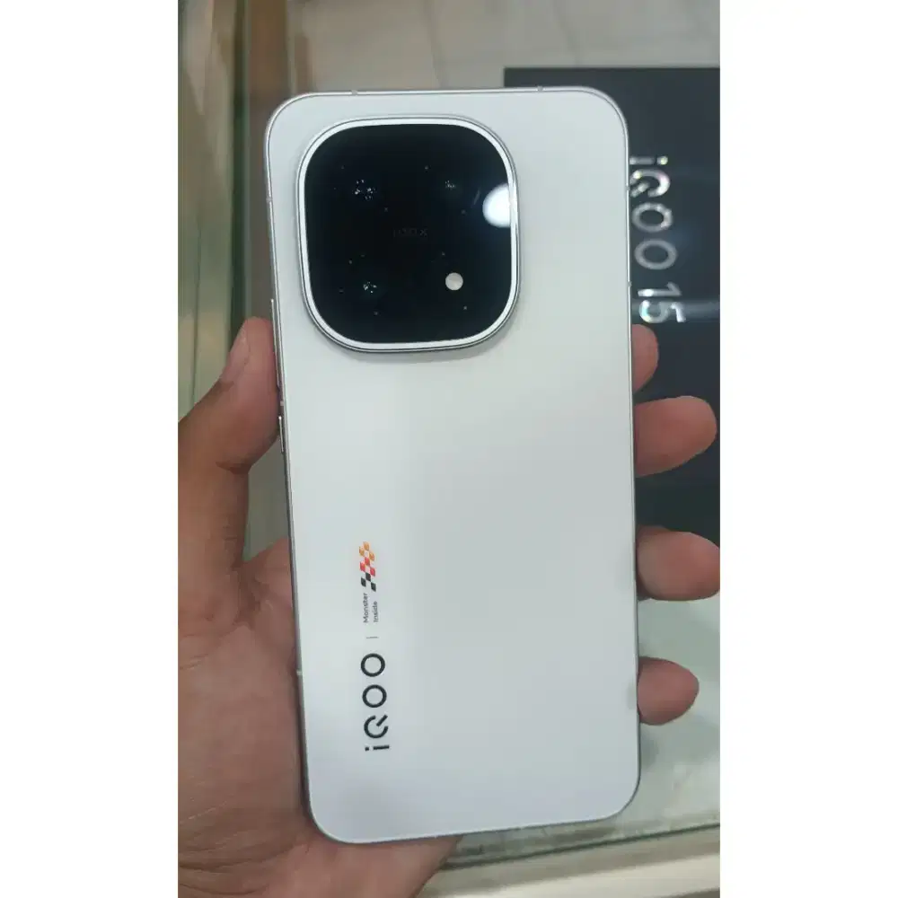 HP IQOO 15 256 PUTIH