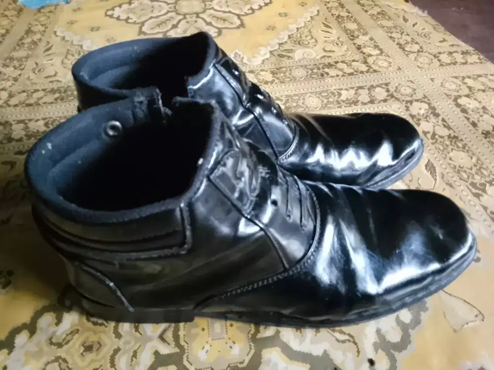 Dijual Sepatu Kerja Uk 42