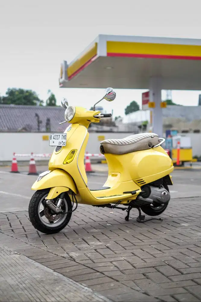 PIAGGIO VESPA LX 150 3VIE 2013 MURAH BERGARANSI