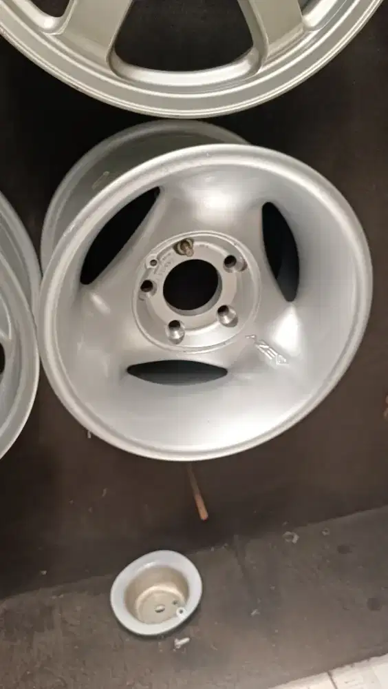 Velg kalcer mercy g class atau VW ring 15 lebar 9 et20 NOS