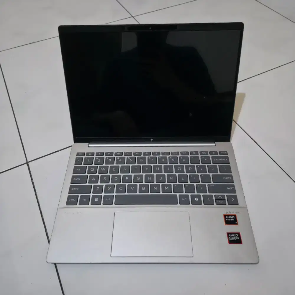 HP Pavilion Aero 13 Ryzen 7 8840U