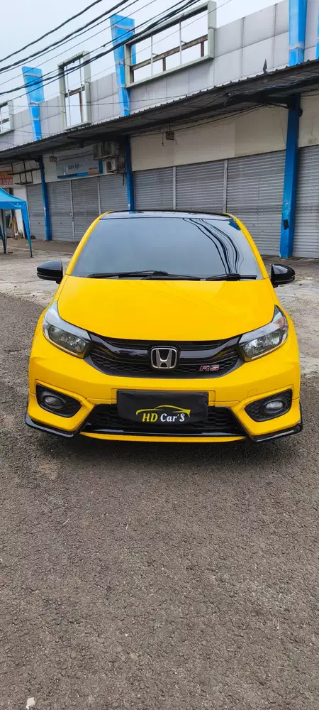 Honda Brio 1.2 RS Urbanite CVT 2022 / 2023 Wrn Kuning Low KM Tgn 1
