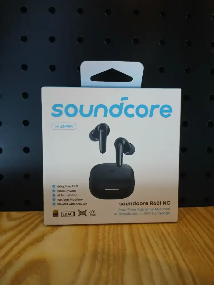 Soundcore R60i NC  Real-Time Adaptive Noise Cancellation