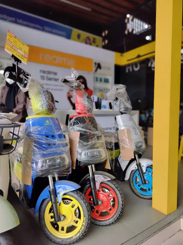 SEPEDA LISTRIK HARGA SPECIAL KREDIT DP 0%