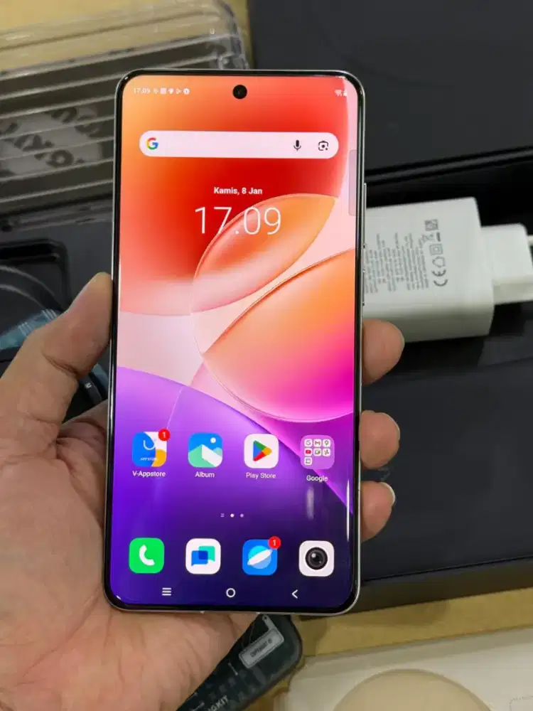 Vivo X200 Pro 16/512GB 5G Zeiss Optic Fullset Mulus Istimewa Garansi