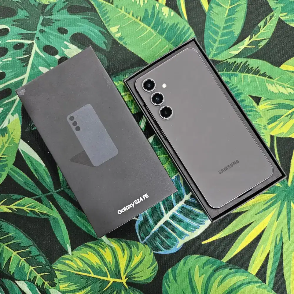 Samsung galaxy S24 fe 5G 8/256 gb second garansi Agustus 2026