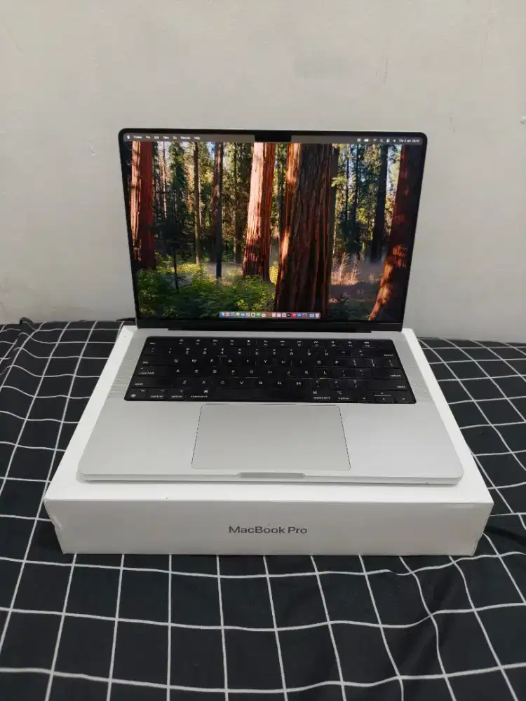 Macbook pro 14 inch 2021 m1 pro 16gb/1tb