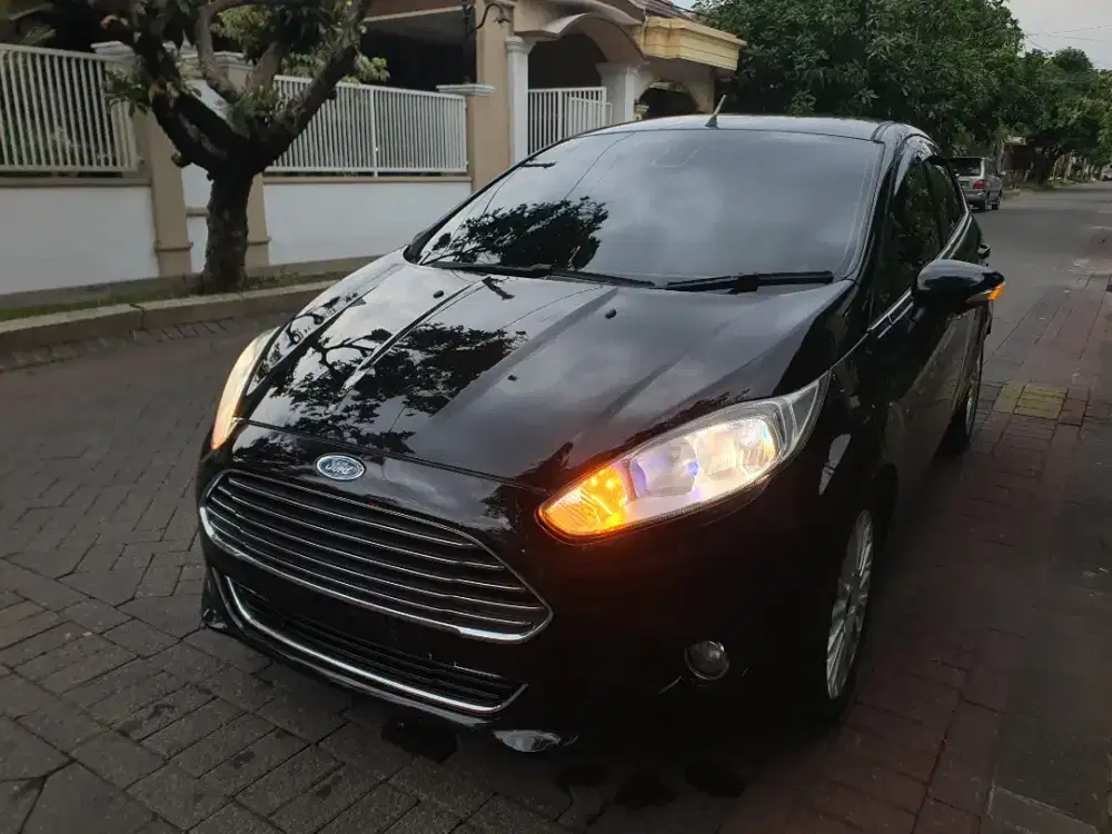 Takasihmura Ford fiesta 2013 S 1.5 at bisa krdt