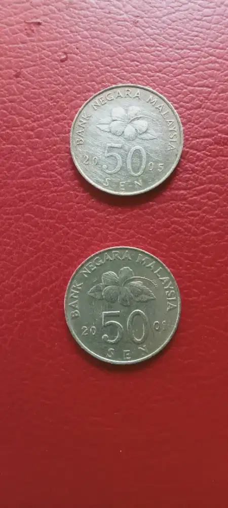 Coint kuno asli perak 50 Sen Malaysia yg minat monggo