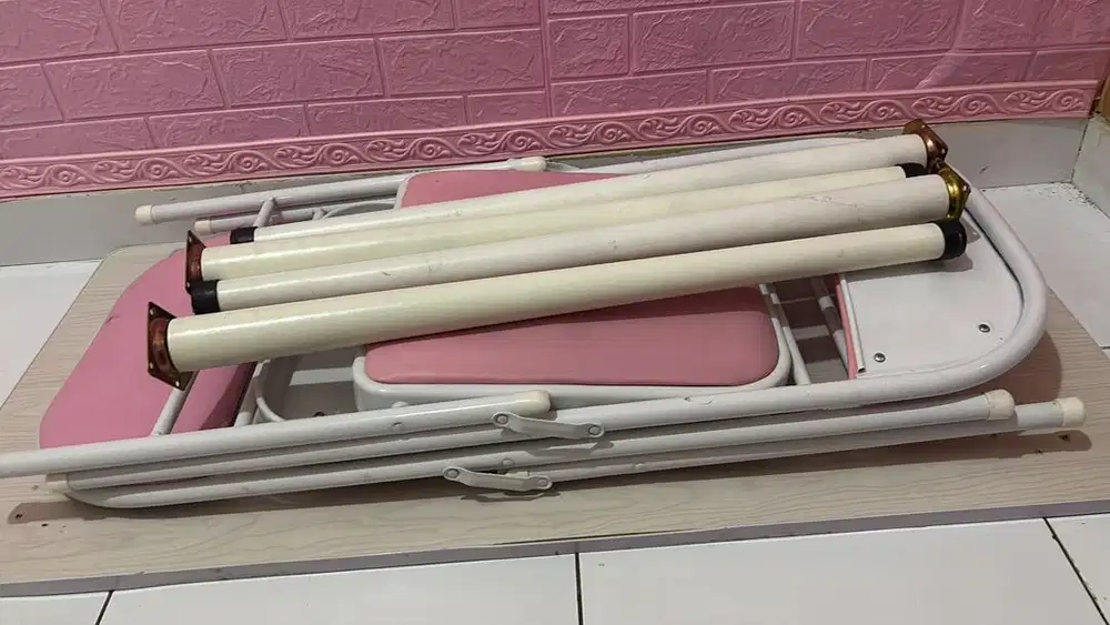 Jual meja kursi bekas nail art