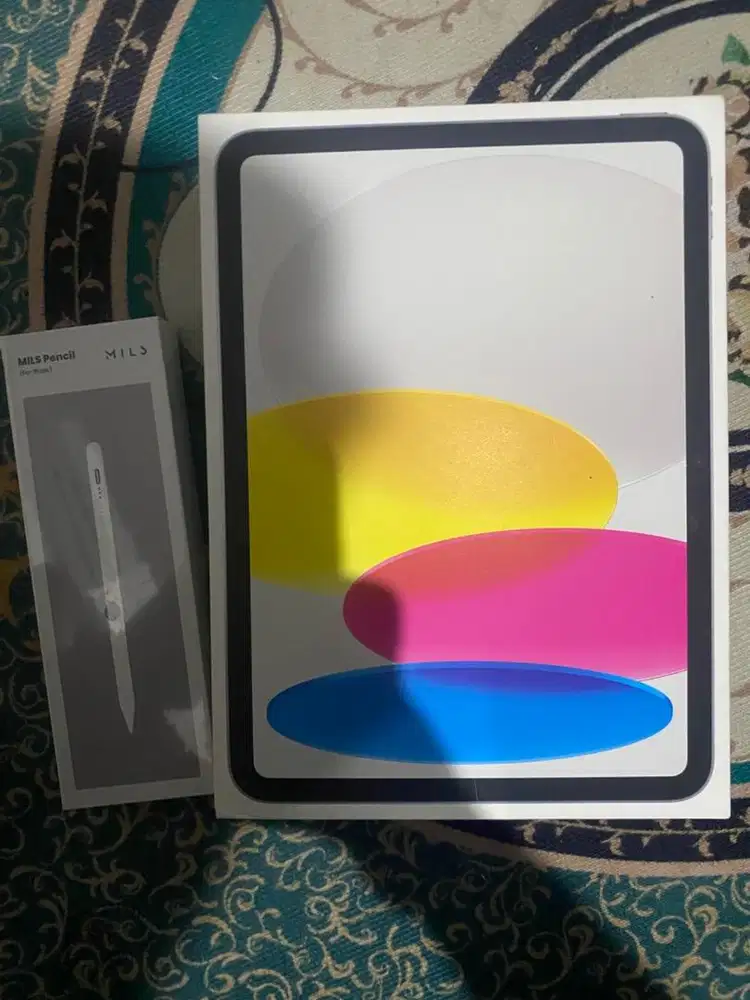 IPAD (A16) Wifi 128 bundle pencil