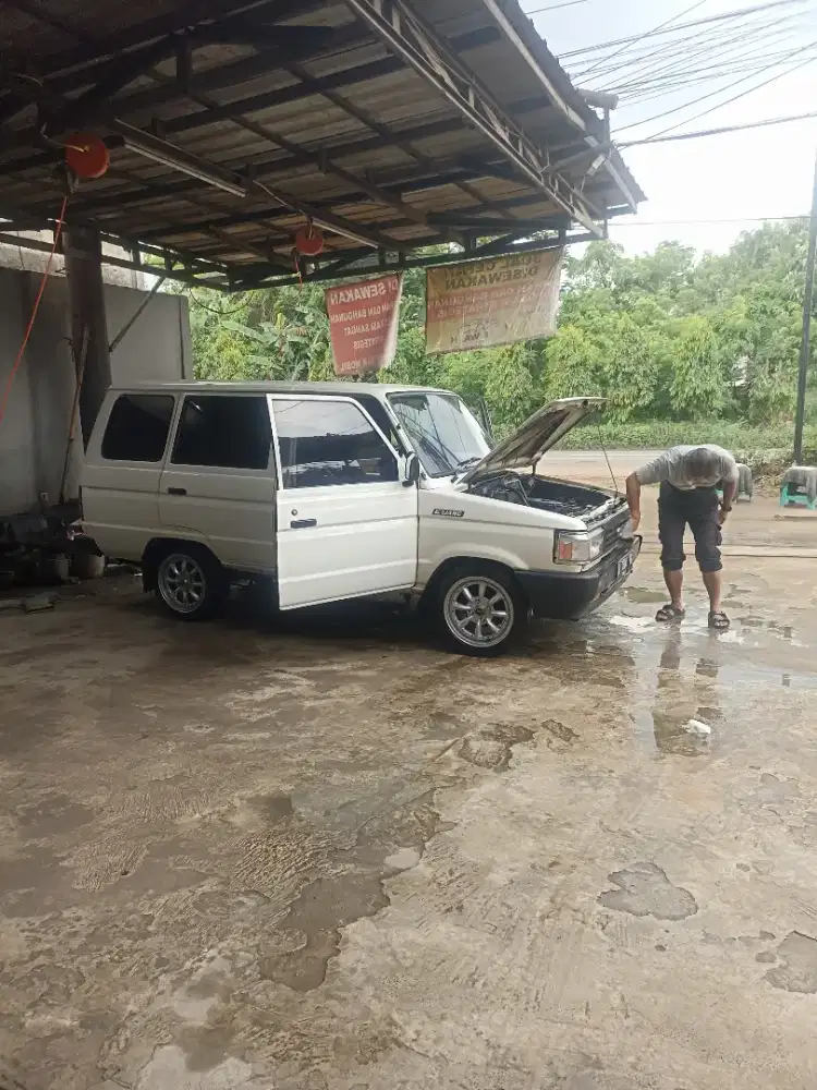 Toyota Kijang 1993 Bensin