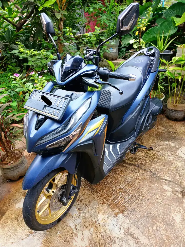 Vario 125 Blue matte