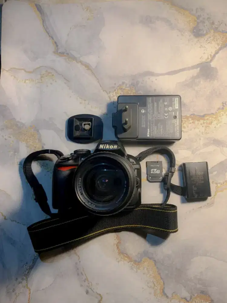 Kamera Nikon D3100 Hitam