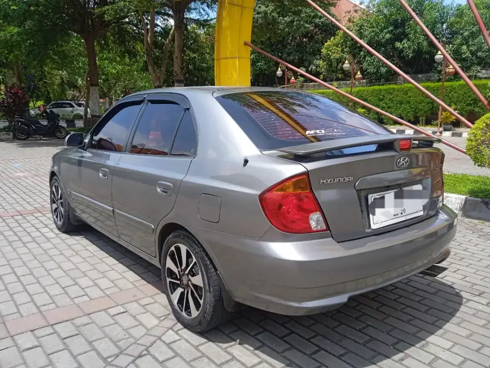 Jual Mobil Hyundai Avega th 2007 manual