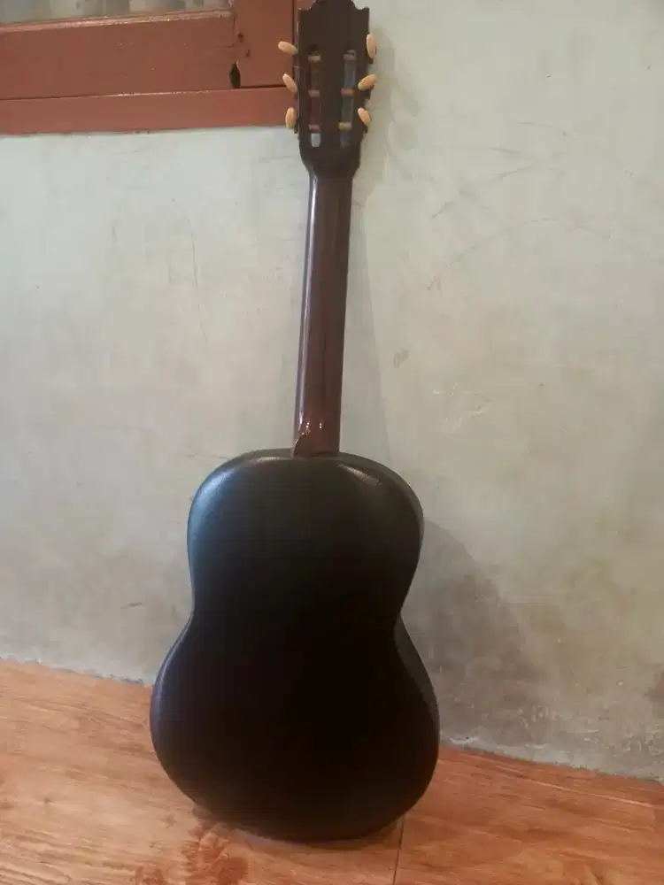 Gitar Kaebu Th 1980