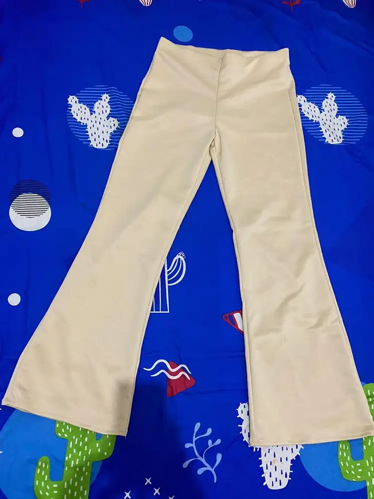 (BARU) Celana cutbray cewek